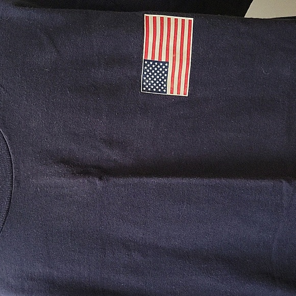Pro Weight Navy T-Shirt with American Flag Patch - Picture 2 of 3